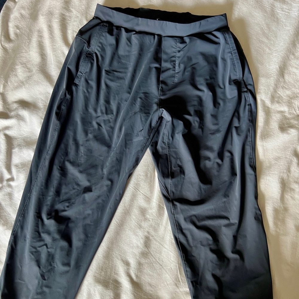 Men’s Lululemon Surge Joggers - Dark Blue/Gray - Size M